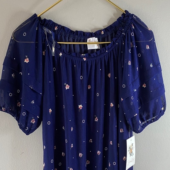 Navy Floral Midi Dress - Picture 2 of 10